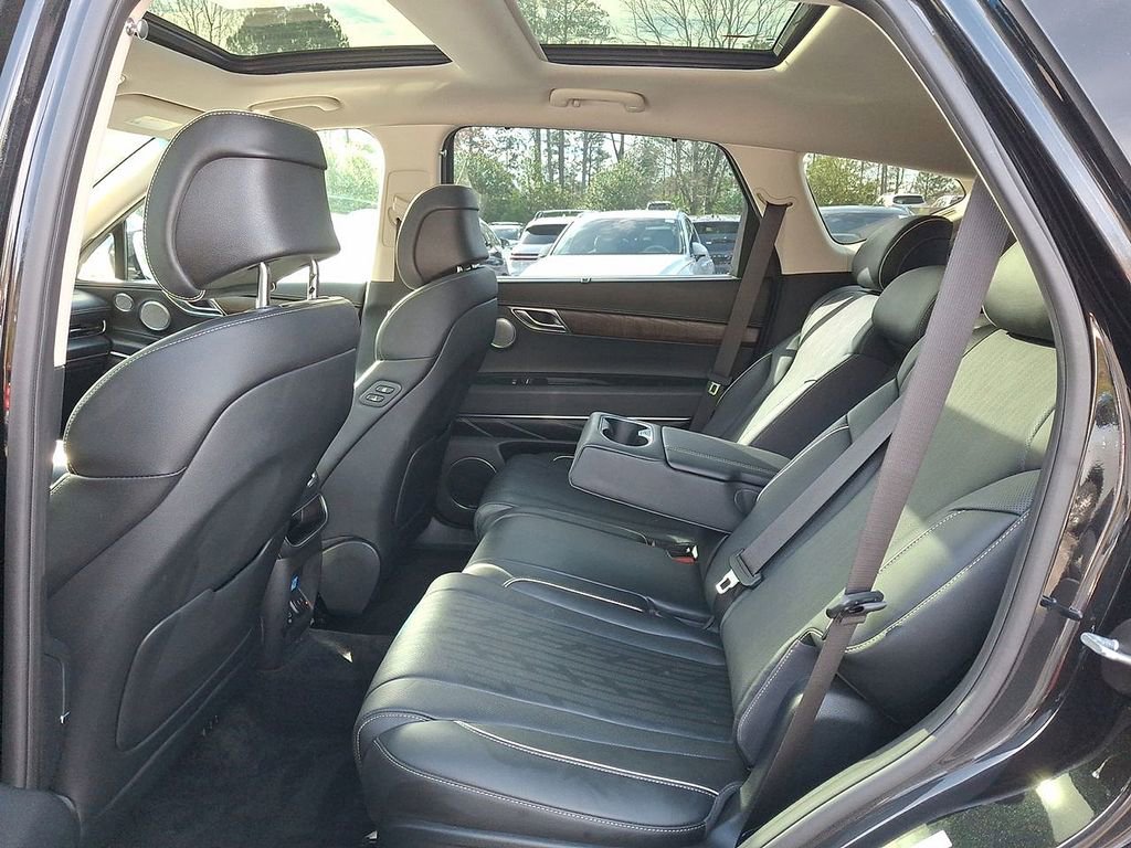 Used 2023 Genesis GV80 2.5T w/ Advanced Package image 19