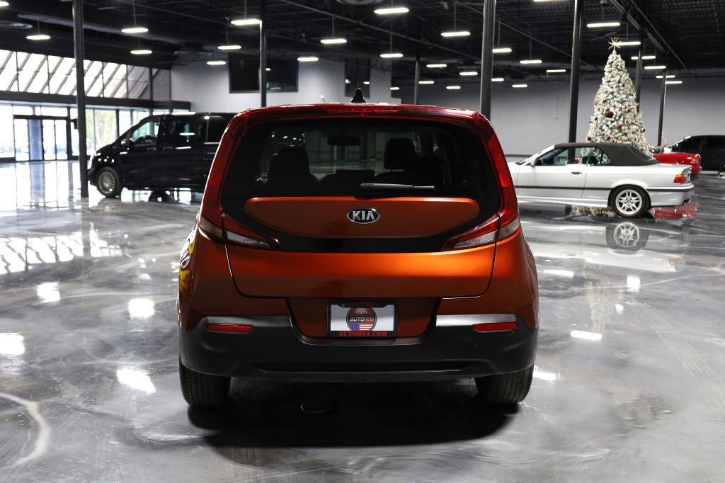 Used 2021 Kia Soul LX FWD image 6