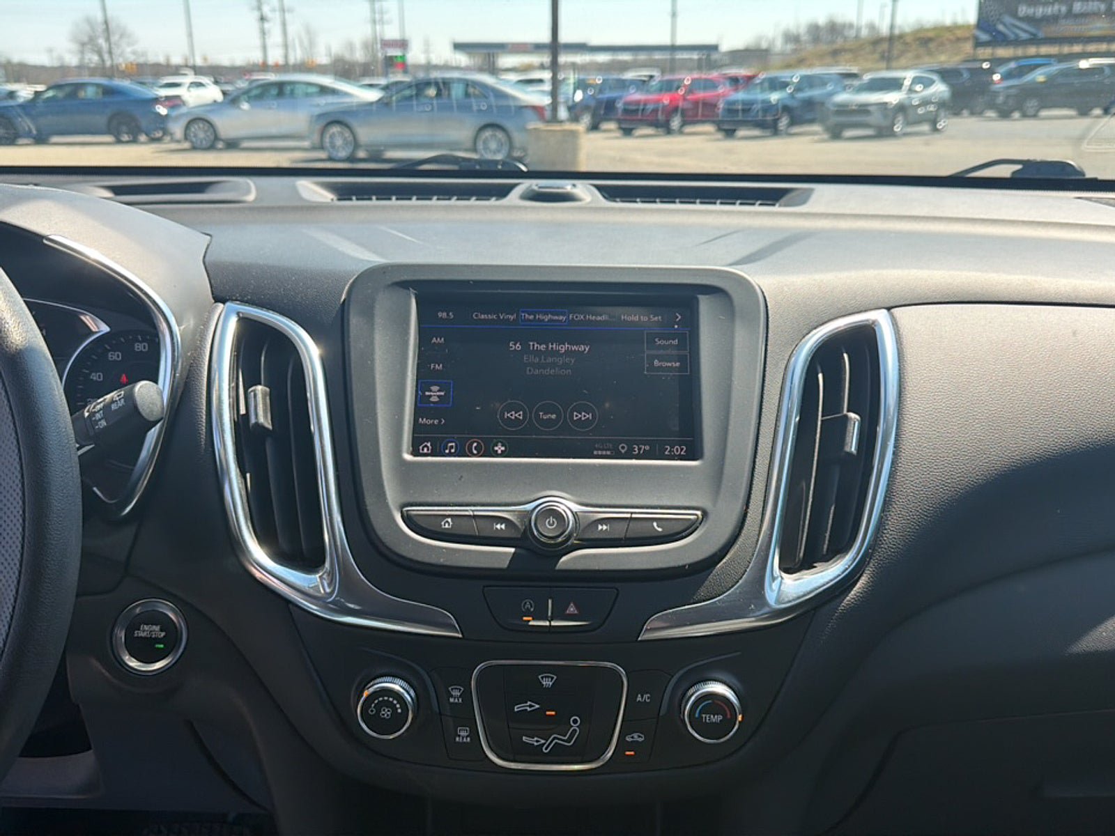 Used 2022 Chevrolet Equinox LT AWD/4WD image 11
