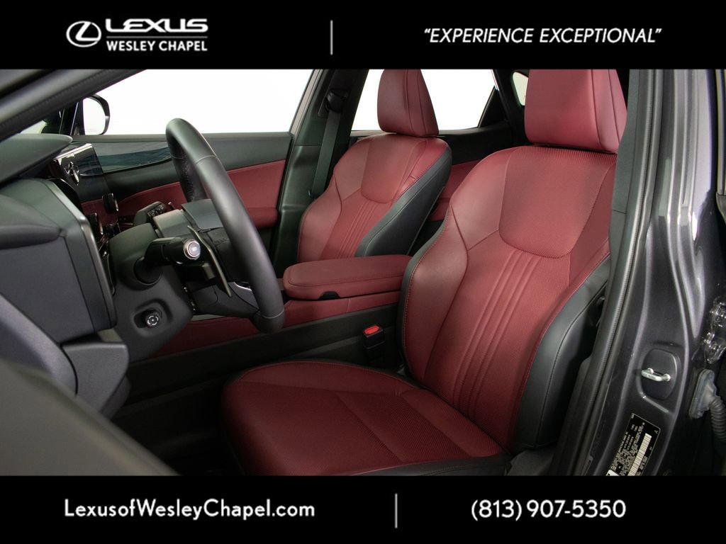 Used 2025 Lexus NX 250 FWD w/ Towing Package (2000 Lbs) image 21