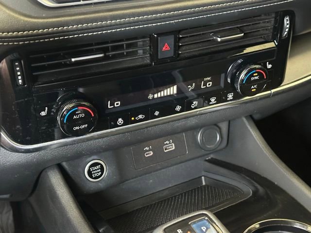 Used 2021 Nissan Rogue SV FWD image 28