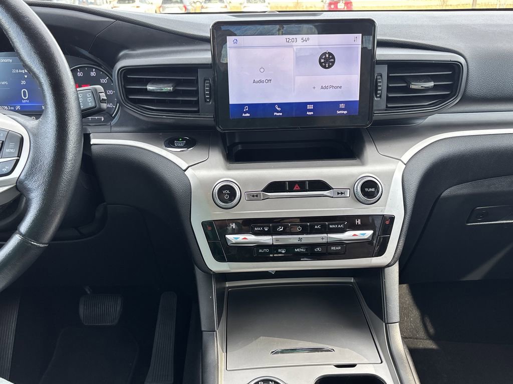 Used 2021 Ford Explorer XLT image 34