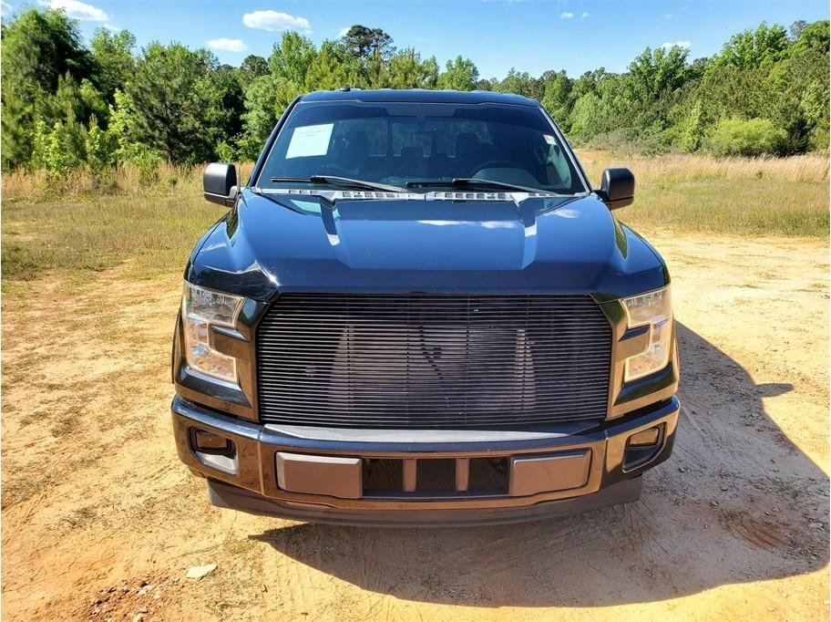 Used 2017 Ford F150 XLT w/ Equipment Group 302A Luxury RWD image 16
