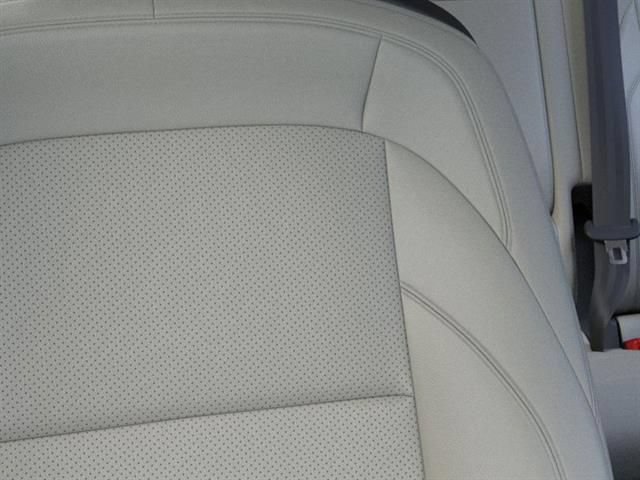 New 2026 Lincoln Nautilus Premier w/ Equipment Group 102A AWD/4WD image 16