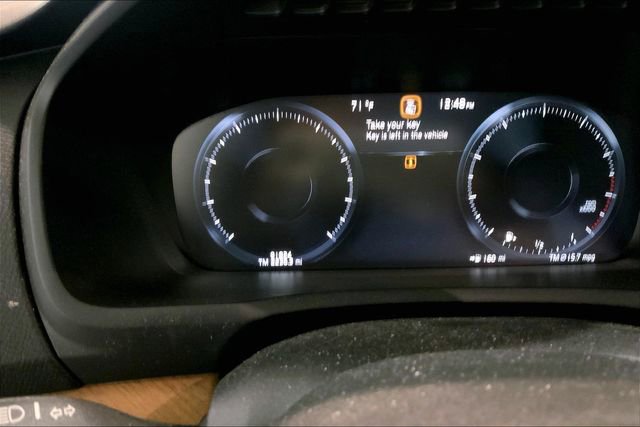 Used 2018 Volvo XC90 T6 Inscription image 9