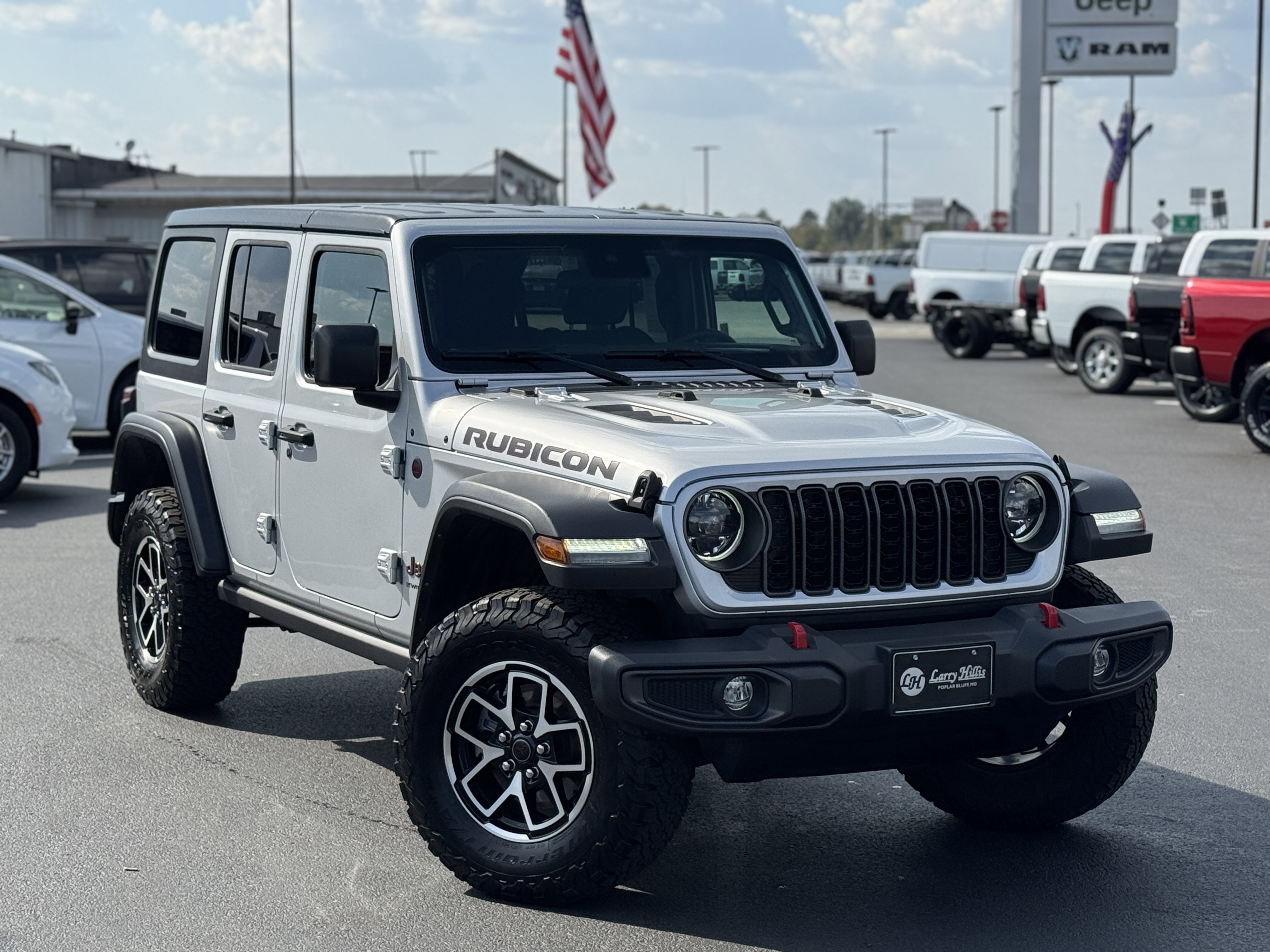 Used 2024 Jeep Wrangler Unlimited Rubicon image 4