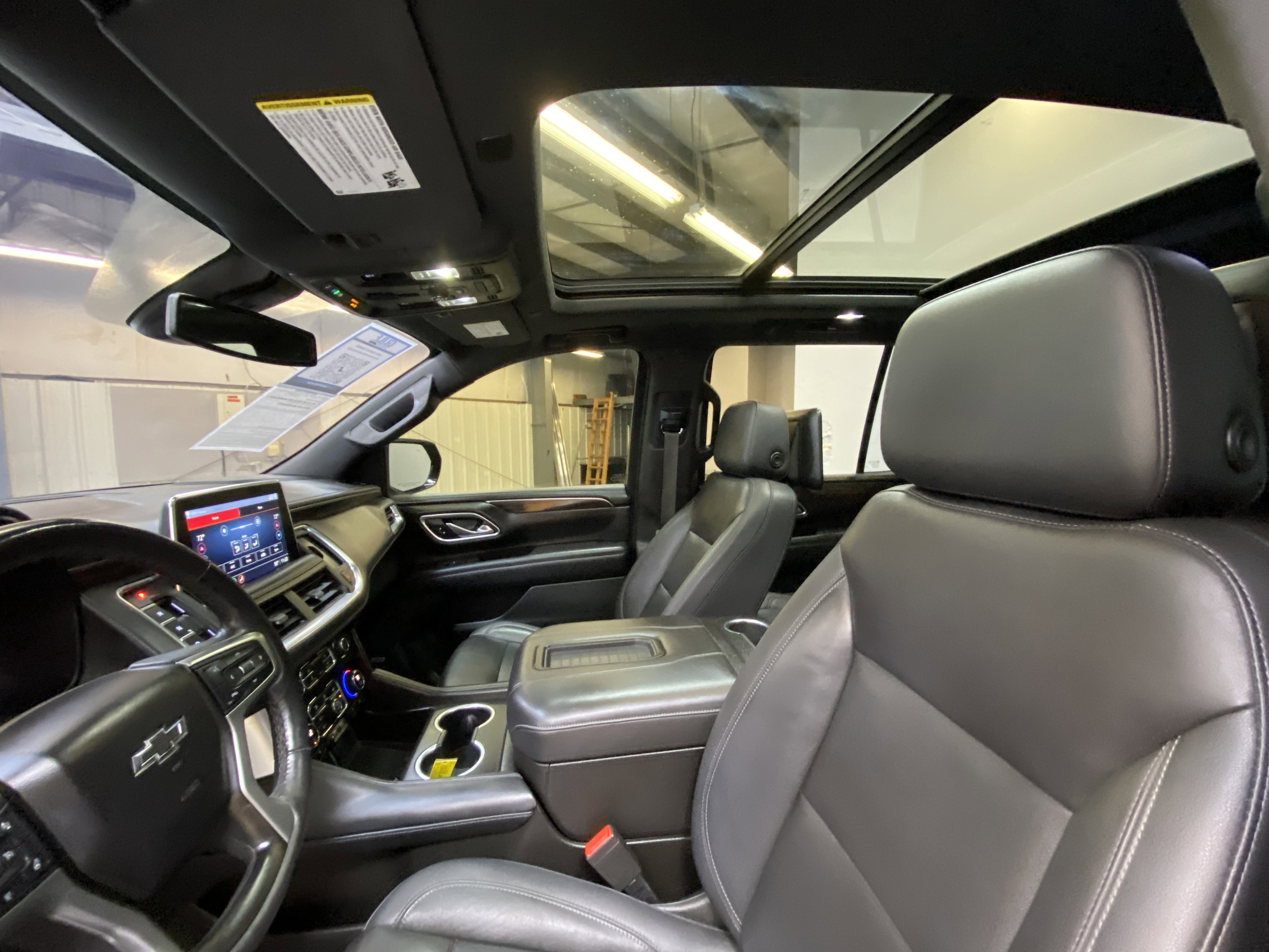 Used 2021 Chevrolet Tahoe Z71 w/ Luxury Package image 22