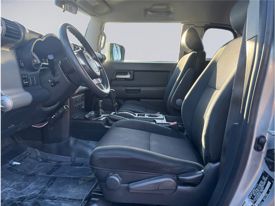Used 2007 Toyota FJ Cruiser 4WD image 10