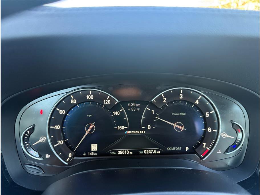 Used 2019 BMW M550i xDrive image 16