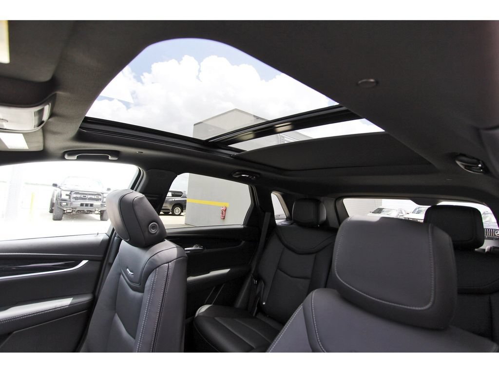 New 2026 Cadillac XT5 Premium Luxury FWD image 24