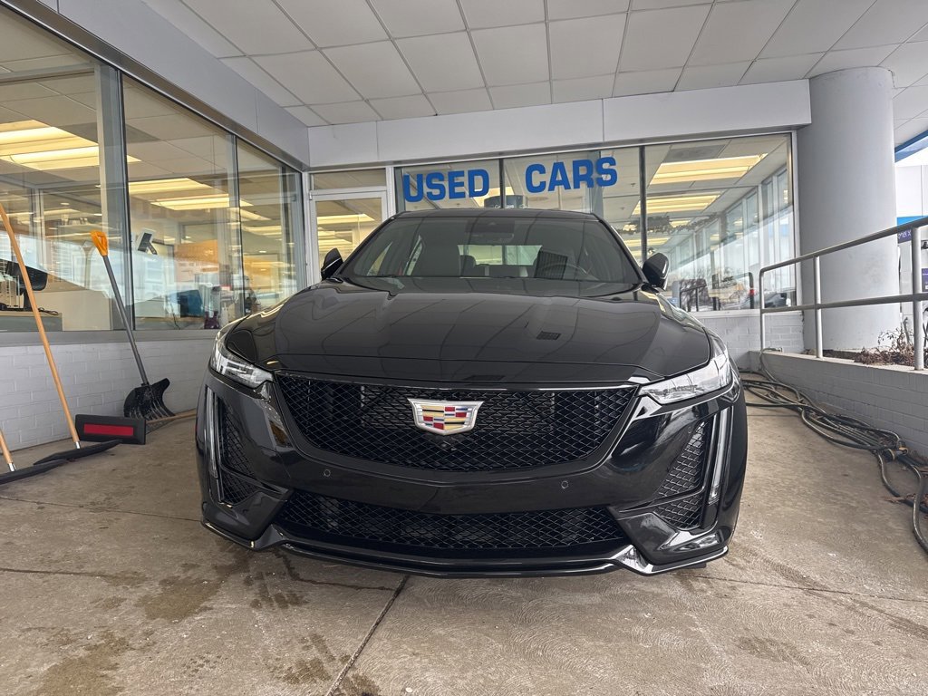 Used 2023 Cadillac CT5 V w/ Super Cruise 2 Package image 2