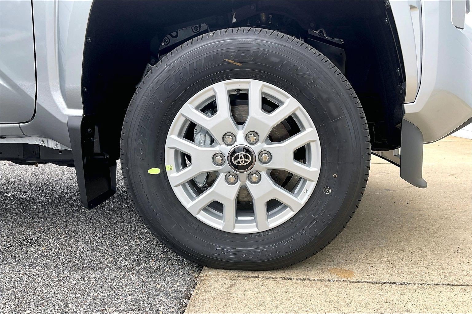 New 2026 Toyota Tacoma SR5 AWD/4WD image 15