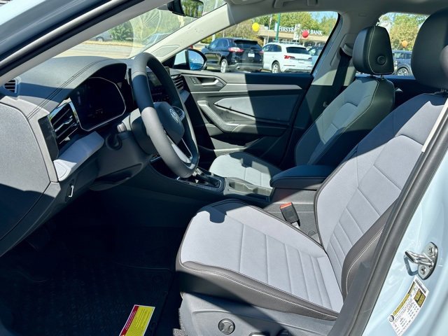New 2026 Volkswagen Jetta SE image 12