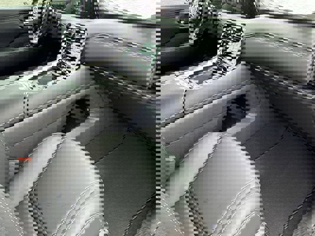 New 2026 Nissan Armada SV image 13