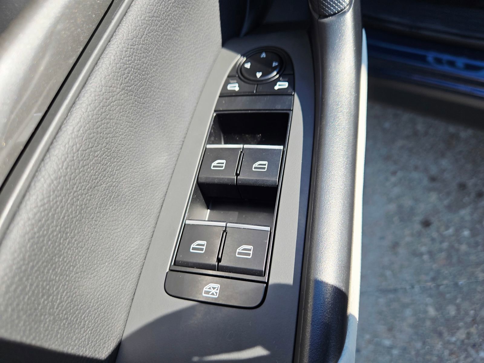 New 2026 MAZDA CX-50 AWD 2.5 S w/ Weather Package image 19