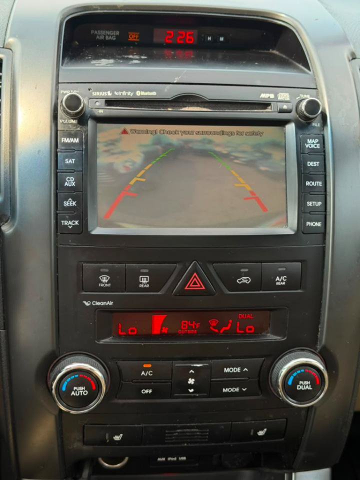 Used 2011 Kia Sorento EX w/ Premium Pkg AWD/4WD image 20