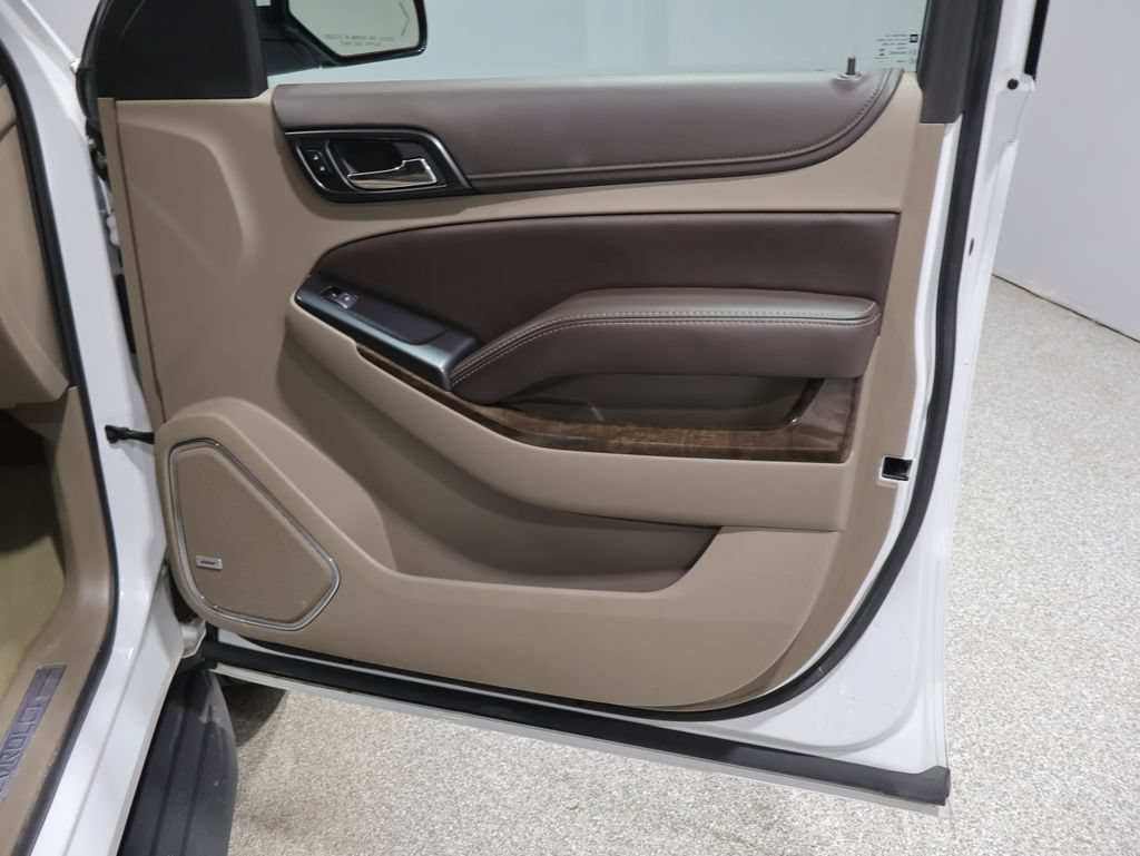 Used 2016 Chevrolet Suburban LT AWD/4WD image 23