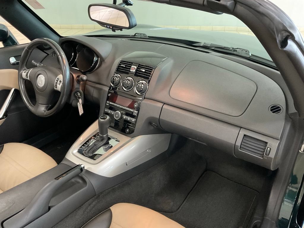 Used 2008 Saturn Sky Red Line RWD image 16