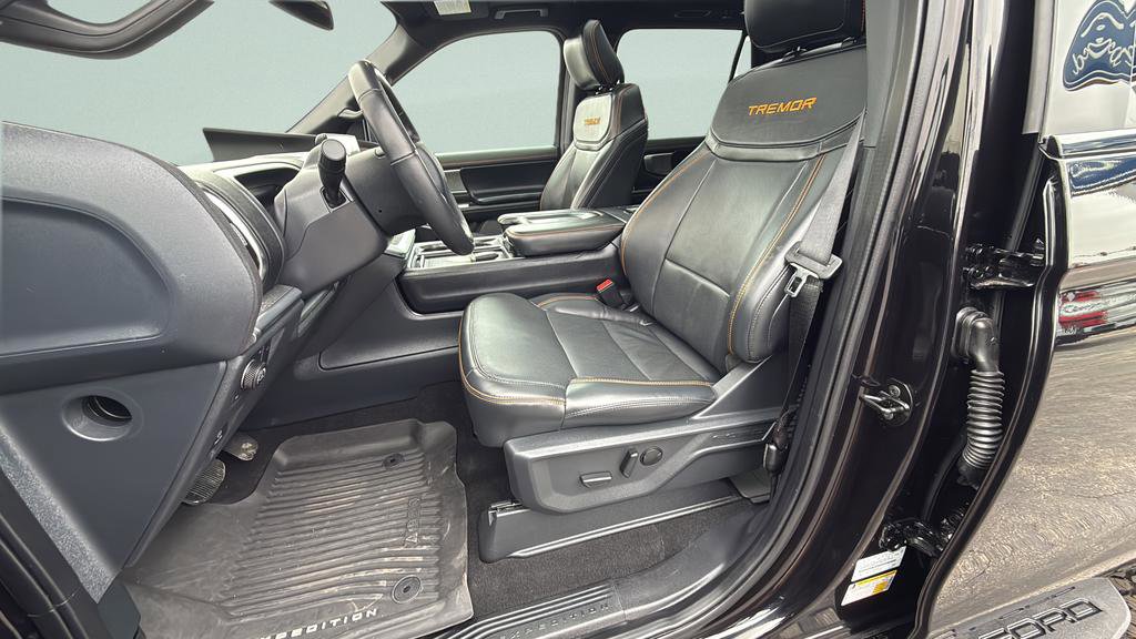 Certified 2025 Ford Expedition Tremor AWD/4WD image 20