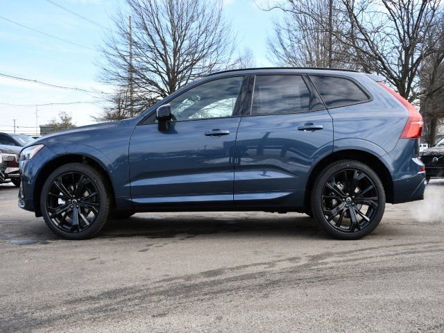 New 2026 Volvo XC60 B5 Ultra w/ Protection Package Premier AWD/4WD image 4