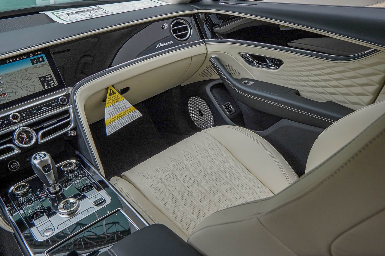 New 2026 Bentley Flying Spur Plug-In Hybrid image 38