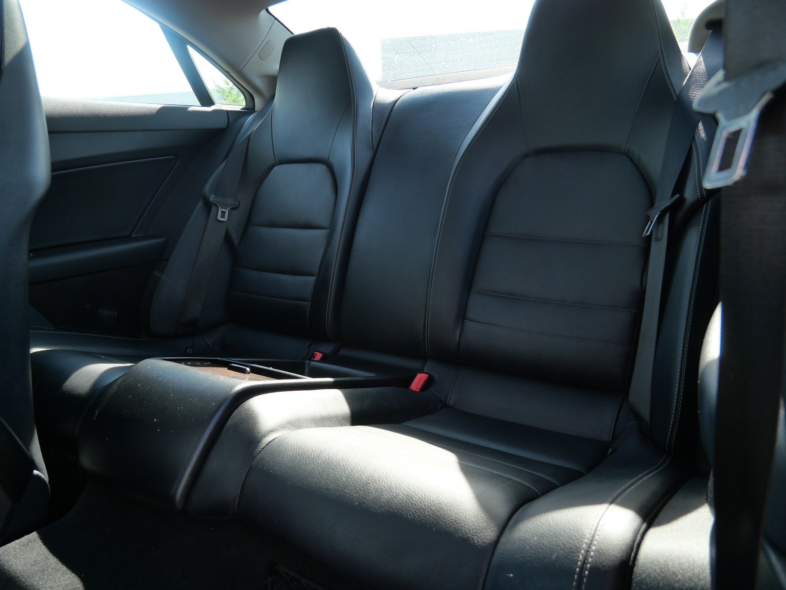Used 2011 Mercedes-Benz E 550 Coupe image 14