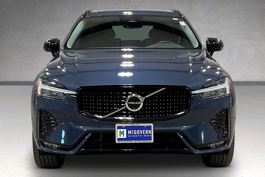 Used 2024 Volvo XC60 B5 Plus w/ Protection Package Premier image 2