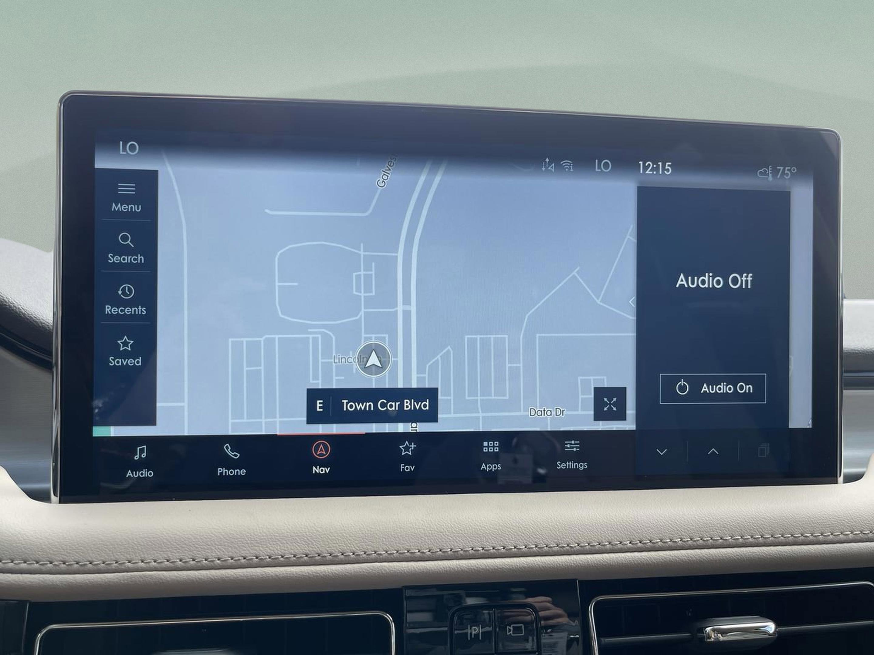 Used 2021 Lincoln Nautilus AWD w/ Equipment Group 101A image 16