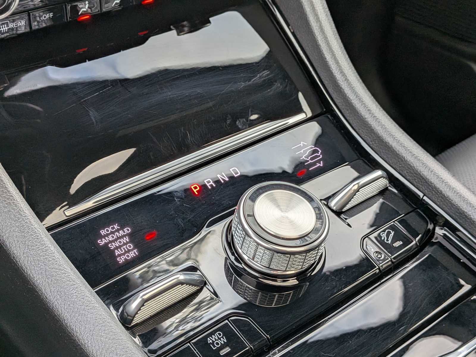 Used 2023 Jeep Grand Cherokee Summit w/ Advanced Protech Group IV image 34