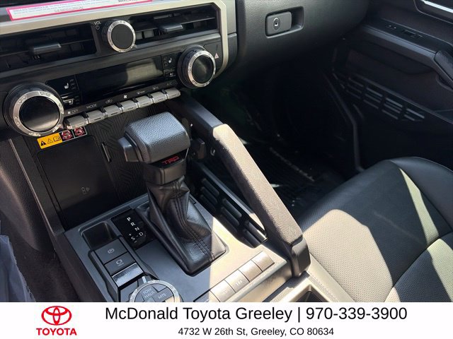 Used 2024 Toyota Tacoma TRD Off-Road w/ TRD Off Road Premium Package AWD/4WD image 10