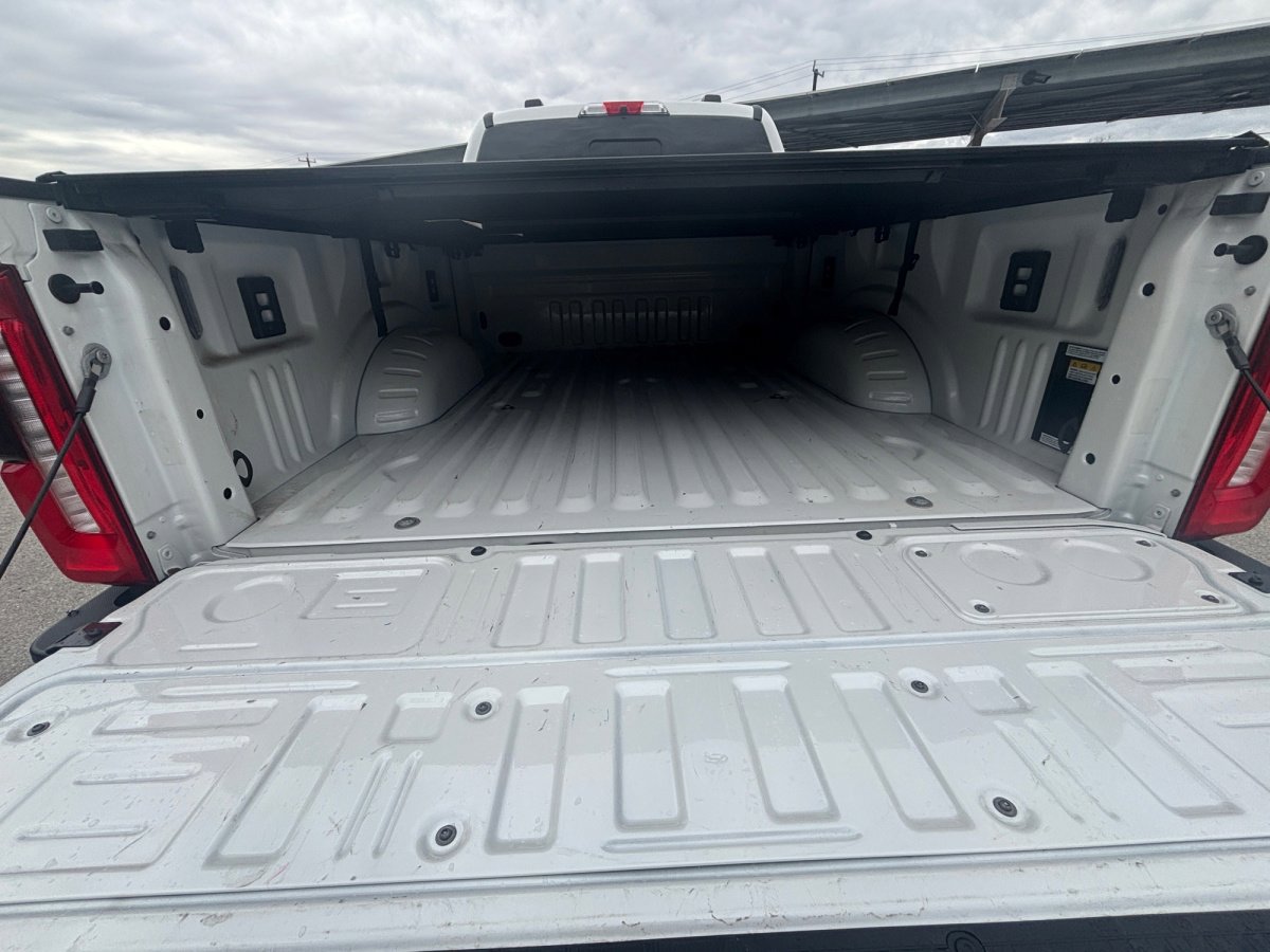 Used 2024 Ford F250 King Ranch image 4