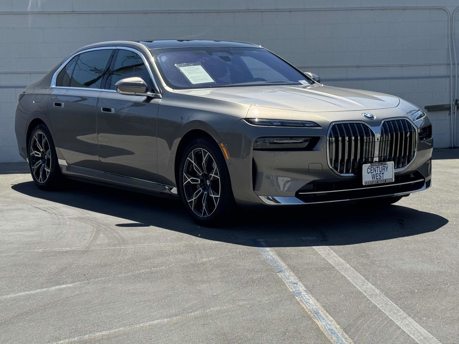 Used 2025 BMW i7 xDrive60