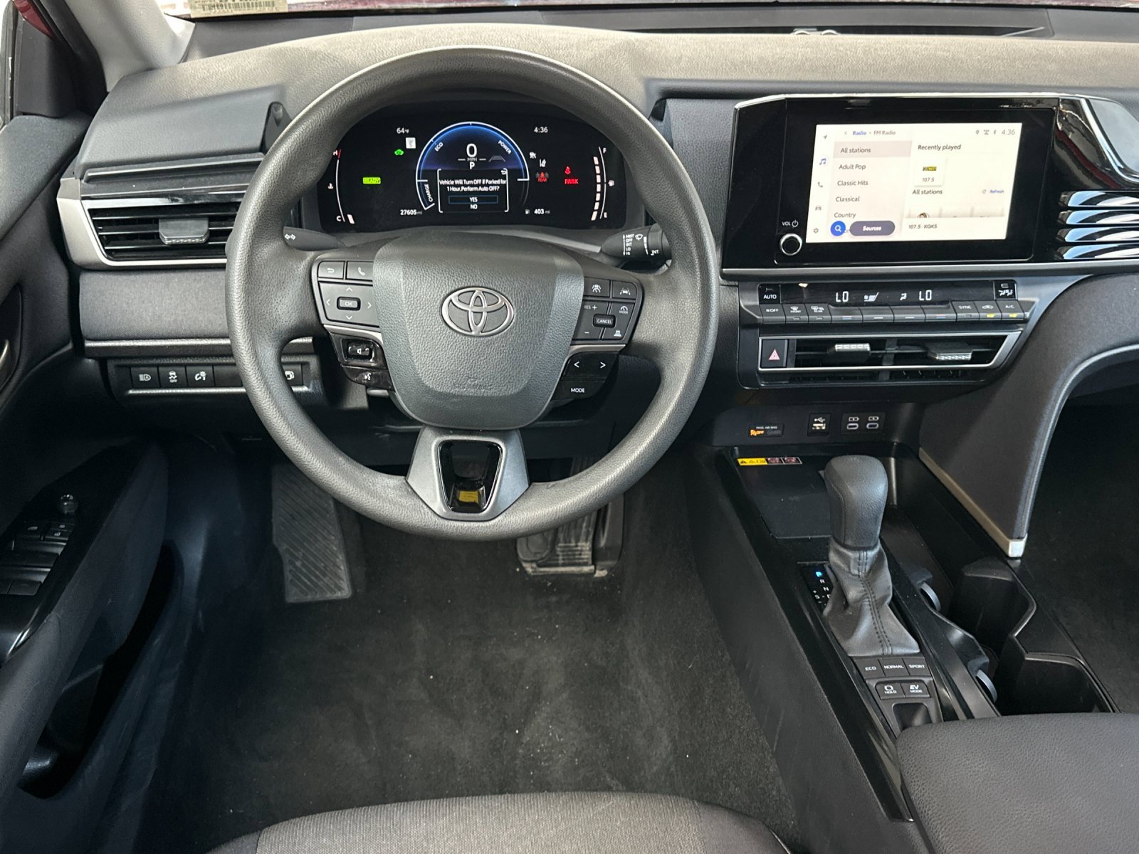 Used 2025 Toyota Camry LE image 13