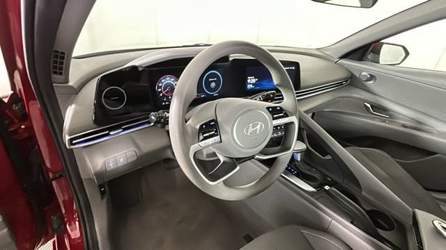 Certified 2024 Hyundai Elantra SEL FWD image 13