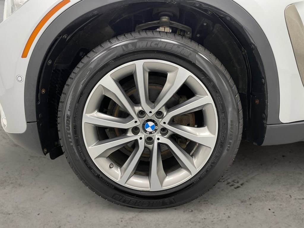 Used 2018 BMW X6 xDrive35i image 12