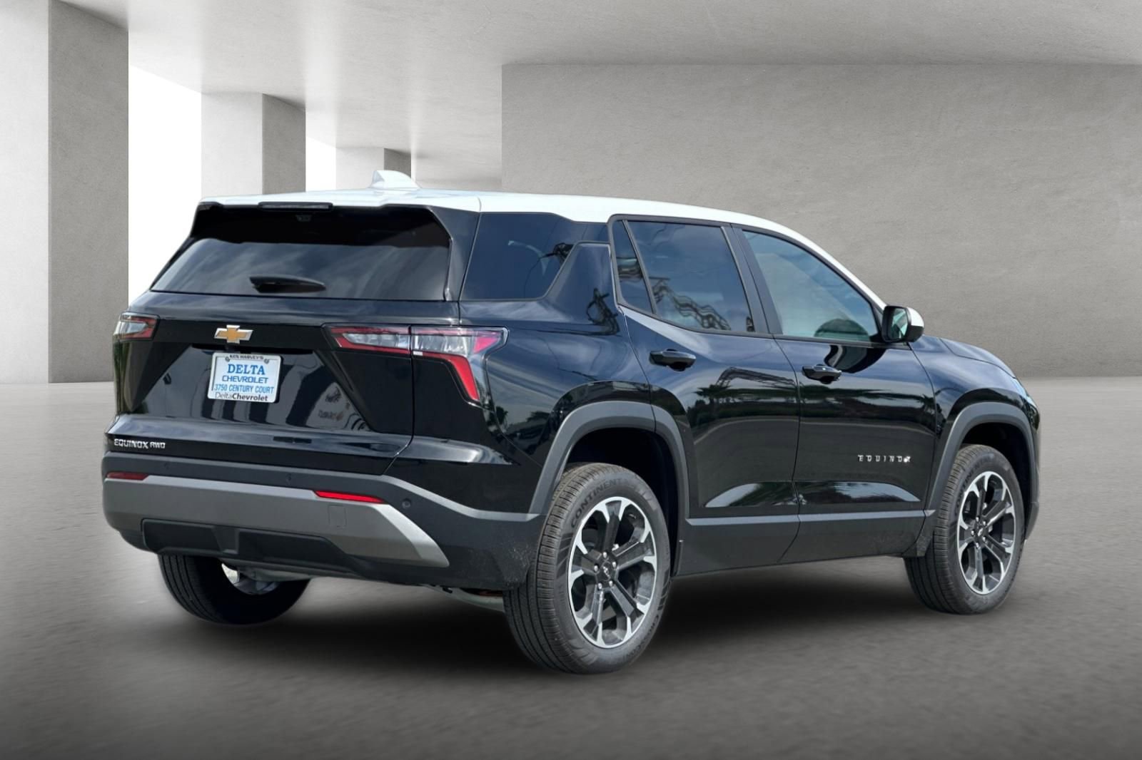 New 2026 Chevrolet Equinox LT AWD/4WD image 4