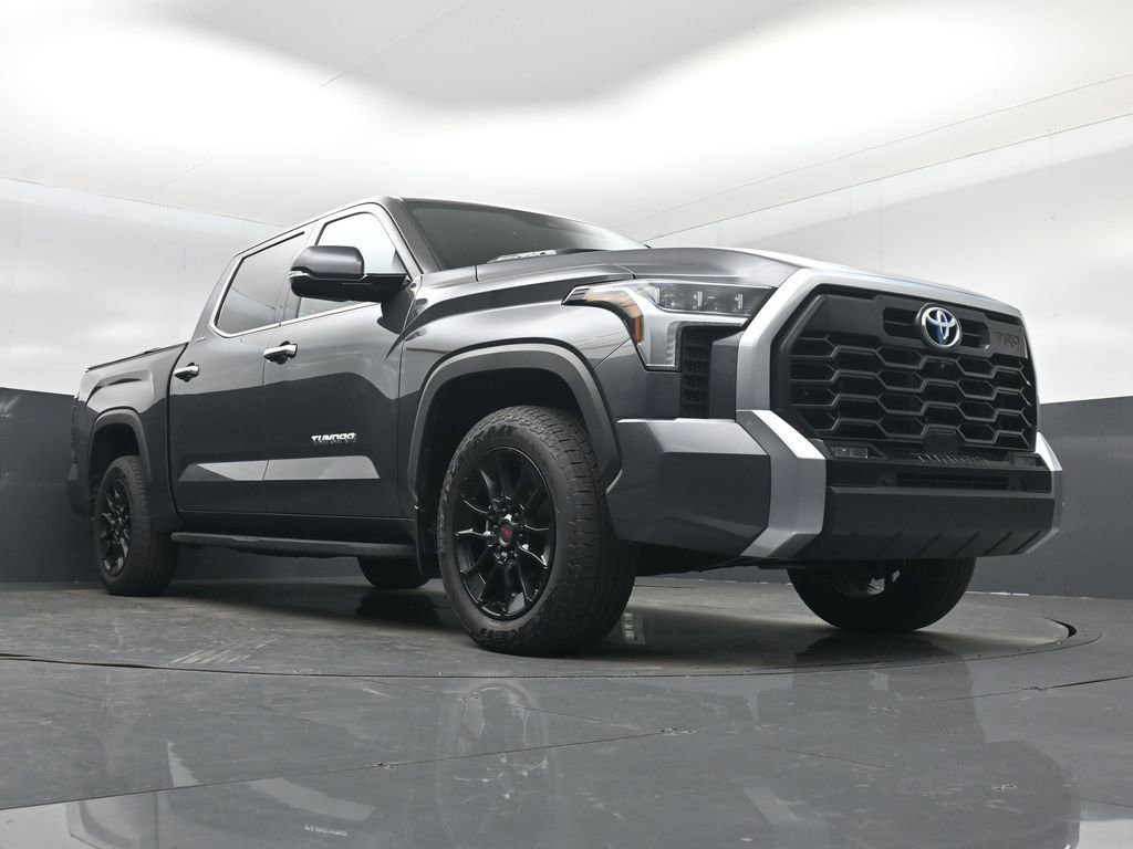 Used 2023 Toyota Tundra Limited w/ TRD Off-Road Package image 32