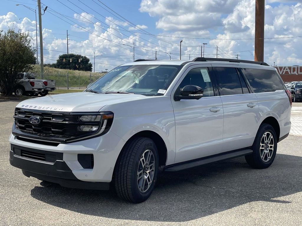 New 2025 Ford Expedition Max Active image 7