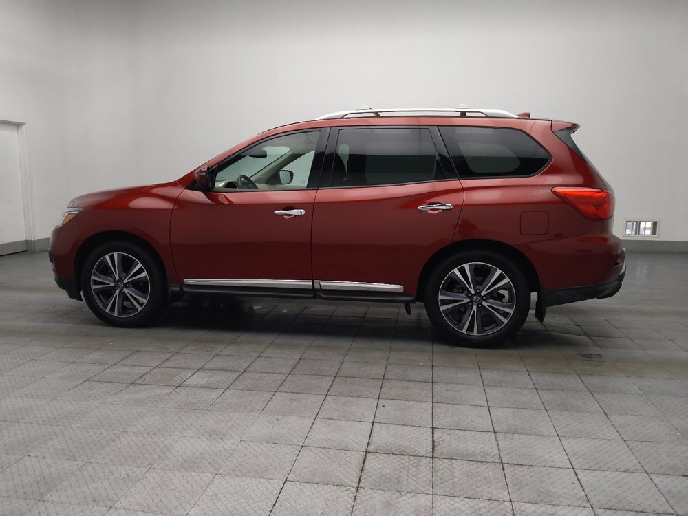 Used 2019 Nissan Pathfinder Platinum FWD image 3