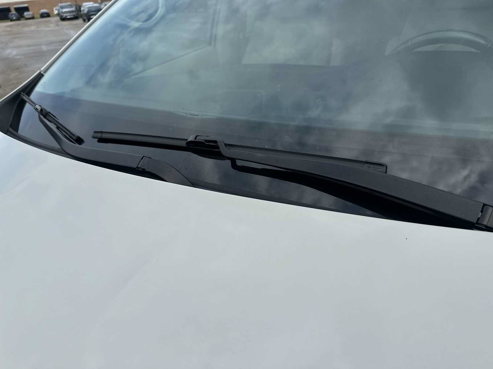 Used 2017 Chrysler Pacifica Touring-L FWD image 28