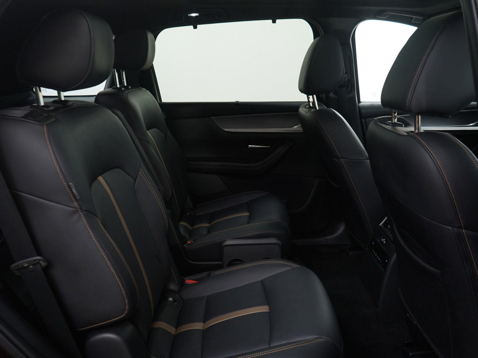 Certified 2024 MAZDA CX-90 Plug-In Hybrid w/ Premium Plus image 12