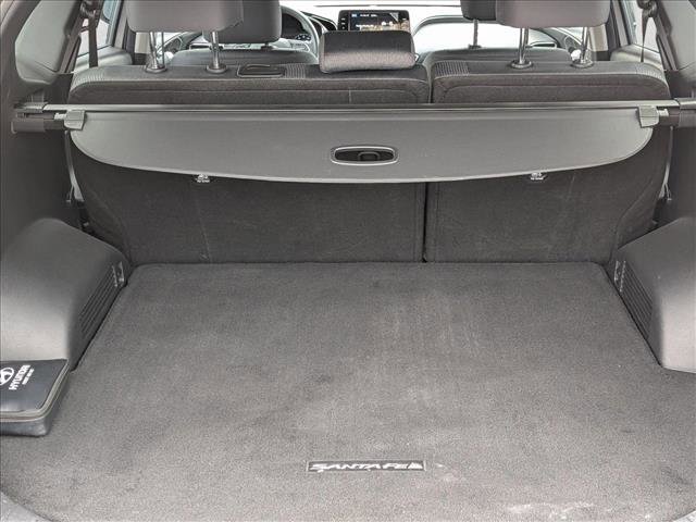 Used 2023 Hyundai Santa Fe SE image 6