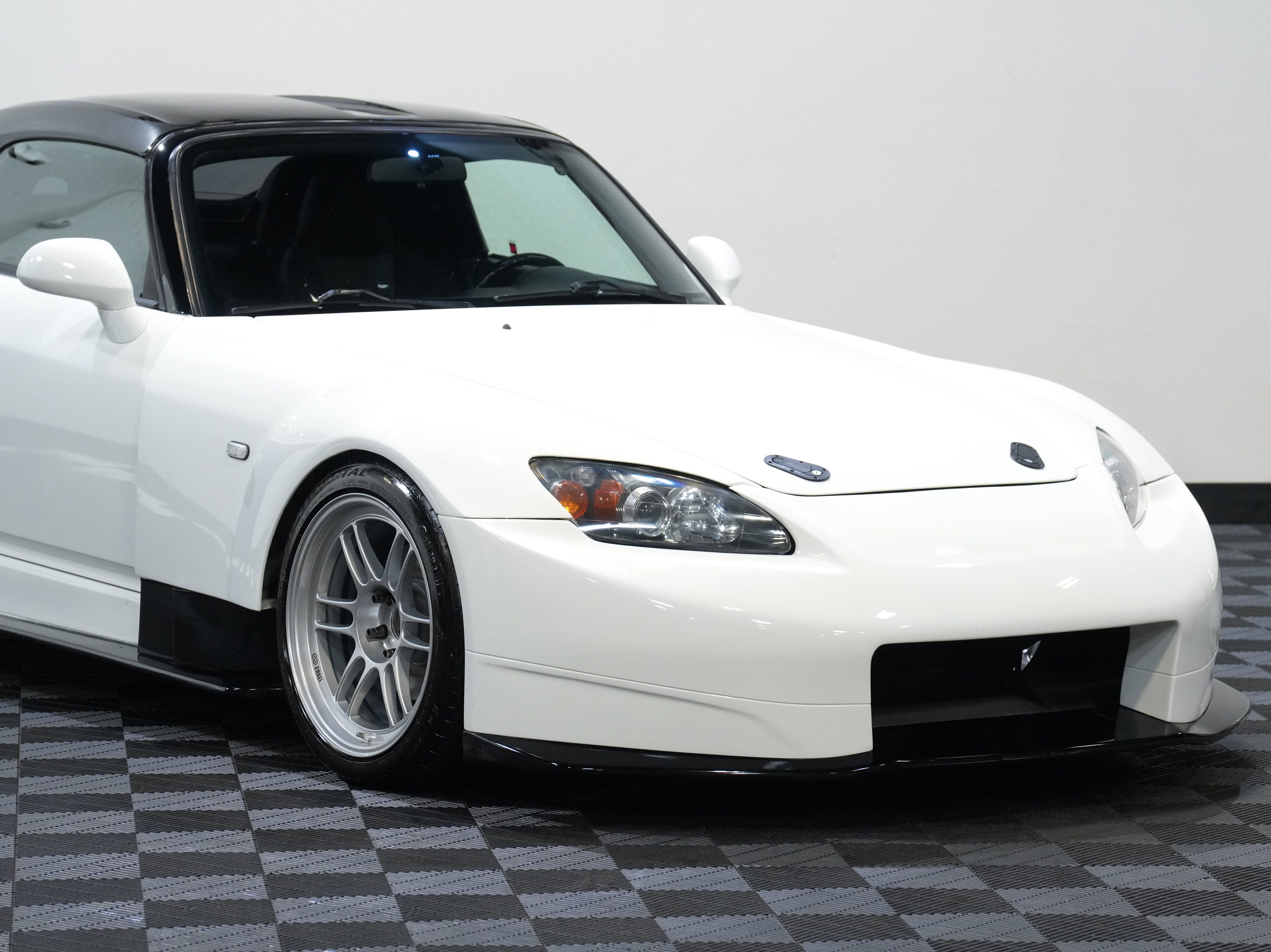Used 2006 Honda S2000 image 9