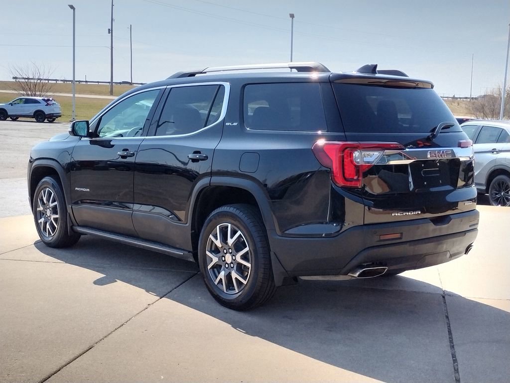 Used 2021 GMC Acadia SLE w/ GMC Pro Grade Package image 18