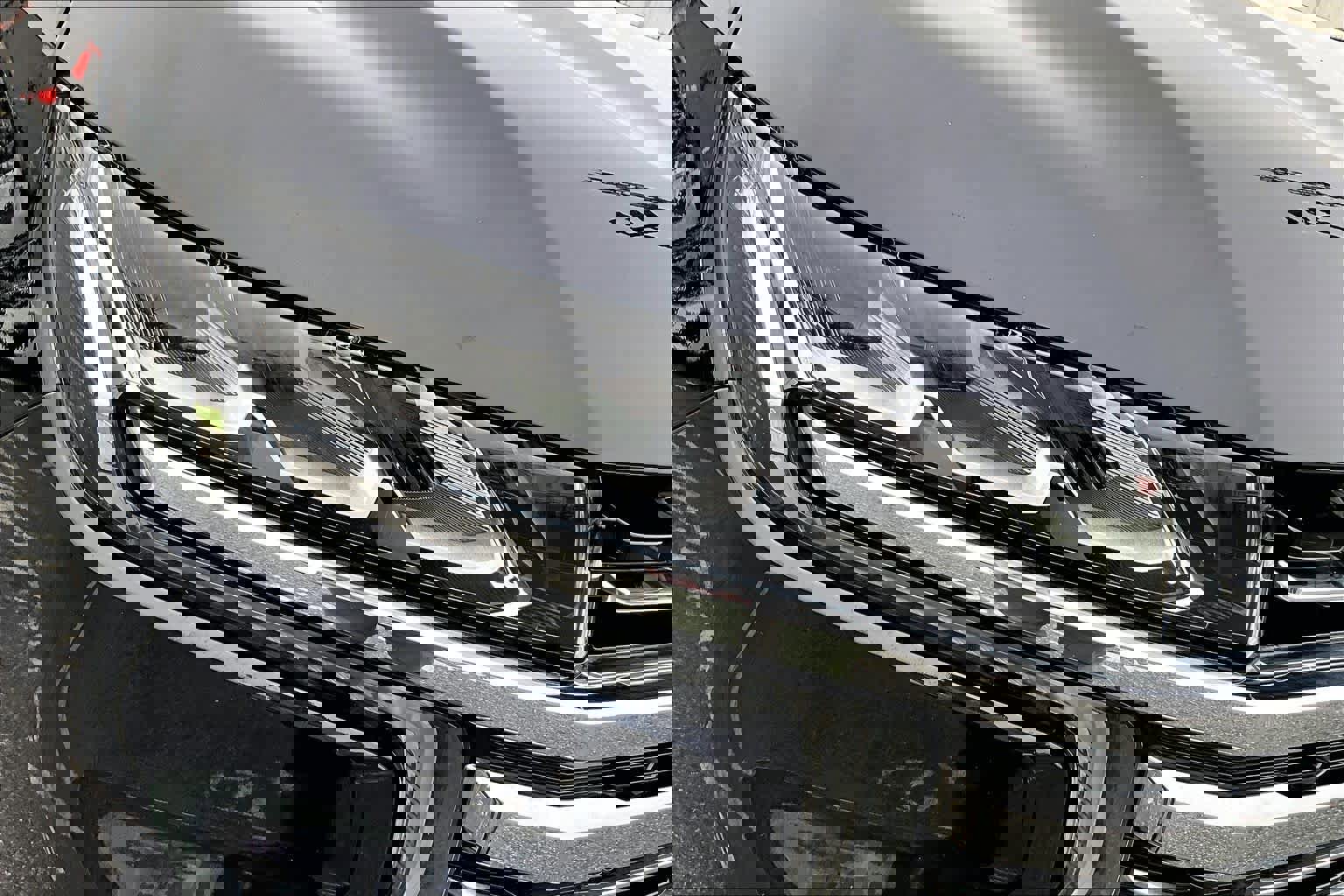 Used 2021 Chevrolet Tahoe LT w/ LT Signature Package image 28