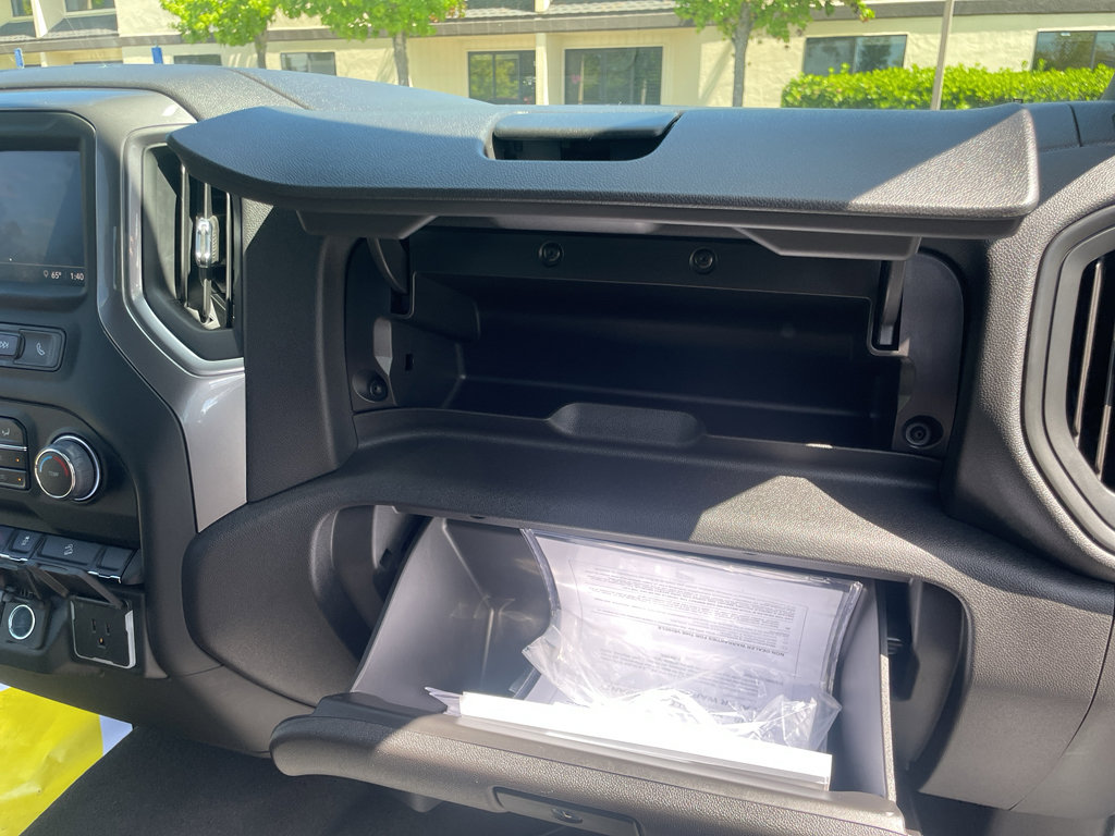 Used 2024 Chevrolet Silverado 1500 Custom Trail Boss w/ Turbomax Blackout Package image 69