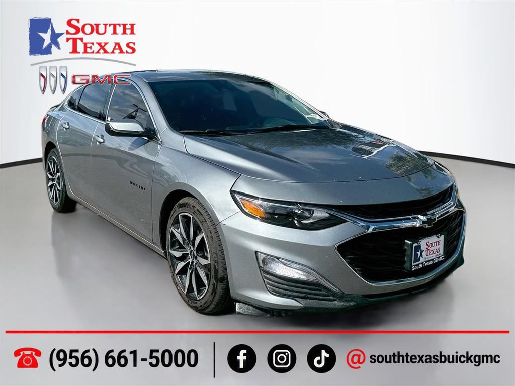 Used 2025 Chevrolet Malibu RS w/ LPO, Floor Liner Package FWD image 1