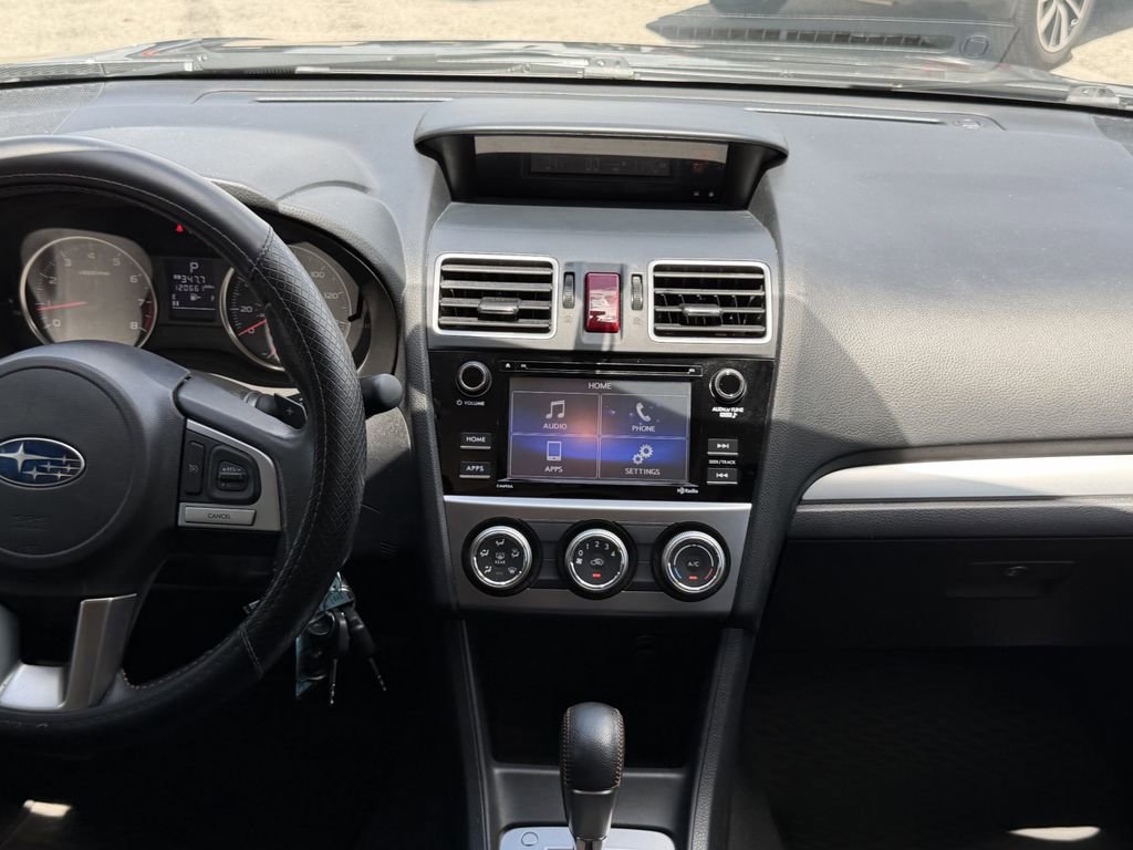 Used 2017 Subaru Crosstrek 2.0i Premium AWD/4WD image 14