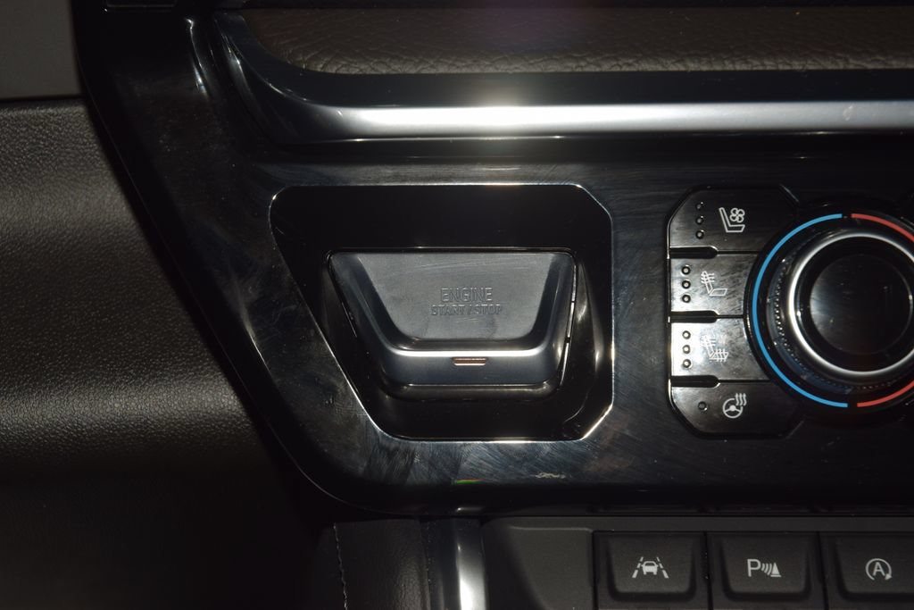 Used 2024 GMC Sierra 1500 Denali AWD/4WD image 37