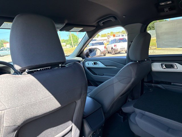 New 2027 Ford Explorer Active RWD image 25